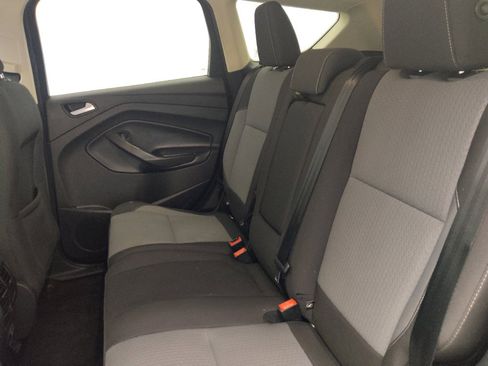 Used 2018 Ford Escape SE w/ SE Sync 3 Package FWD image 18