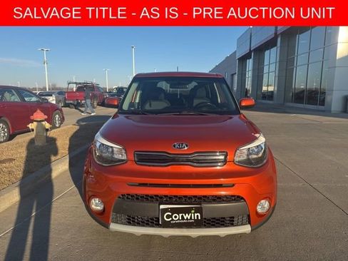 Used 2019 Kia Soul + image 8