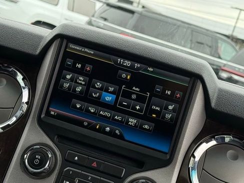 Used 2016 Ford F350 Platinum w/ Platinum Package image 22