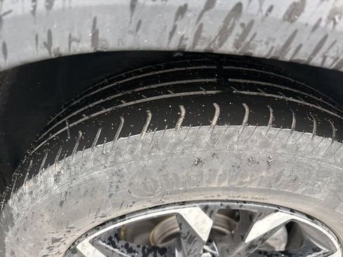 Used 2022 Chevrolet TrailBlazer LT w/ Convenience Package image 8