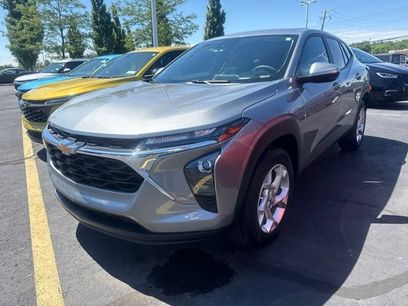 Certified 2025 Chevrolet Trax LS w/ LS Convenience Package
