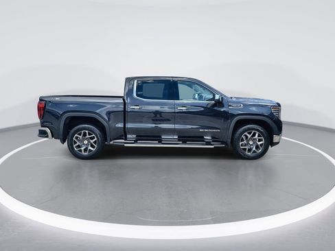 Used 2025 GMC Sierra 1500 SLT w/ SLT Premium Plus Package AWD/4WD image 9