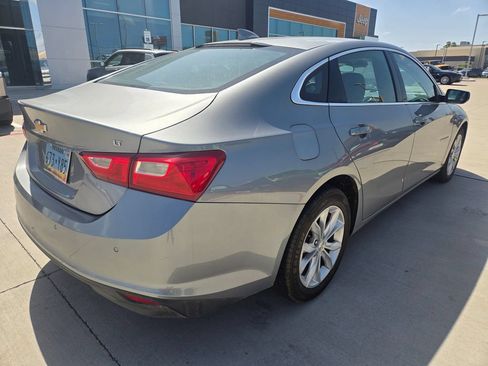 Used 2024 Chevrolet Malibu LT FWD image 3