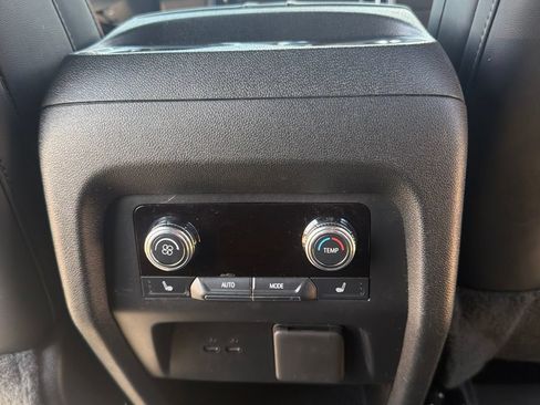 Used 2025 GMC Acadia AT4 w/ Super Cruise Package AWD/4WD image 23