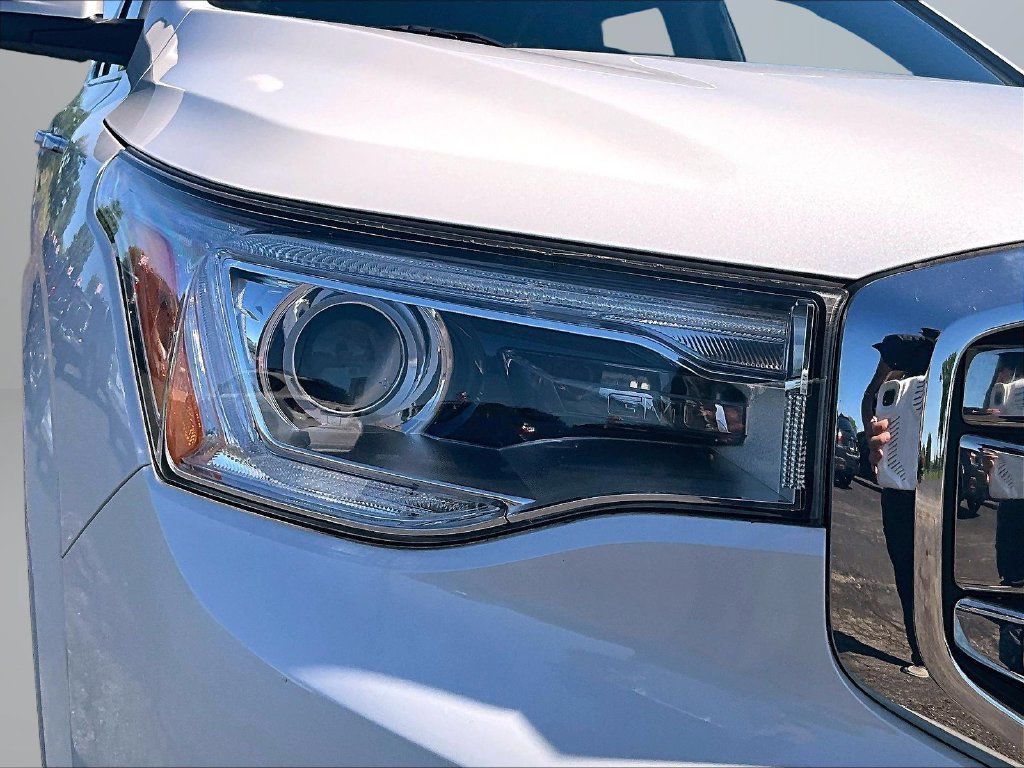 Used 2019 GMC Acadia Denali AWD/4WD image 30
