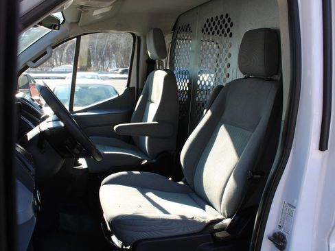 Used 2016 Ford Transit 250 130 Low Roof w/ Exterior Upgrade Package image 18