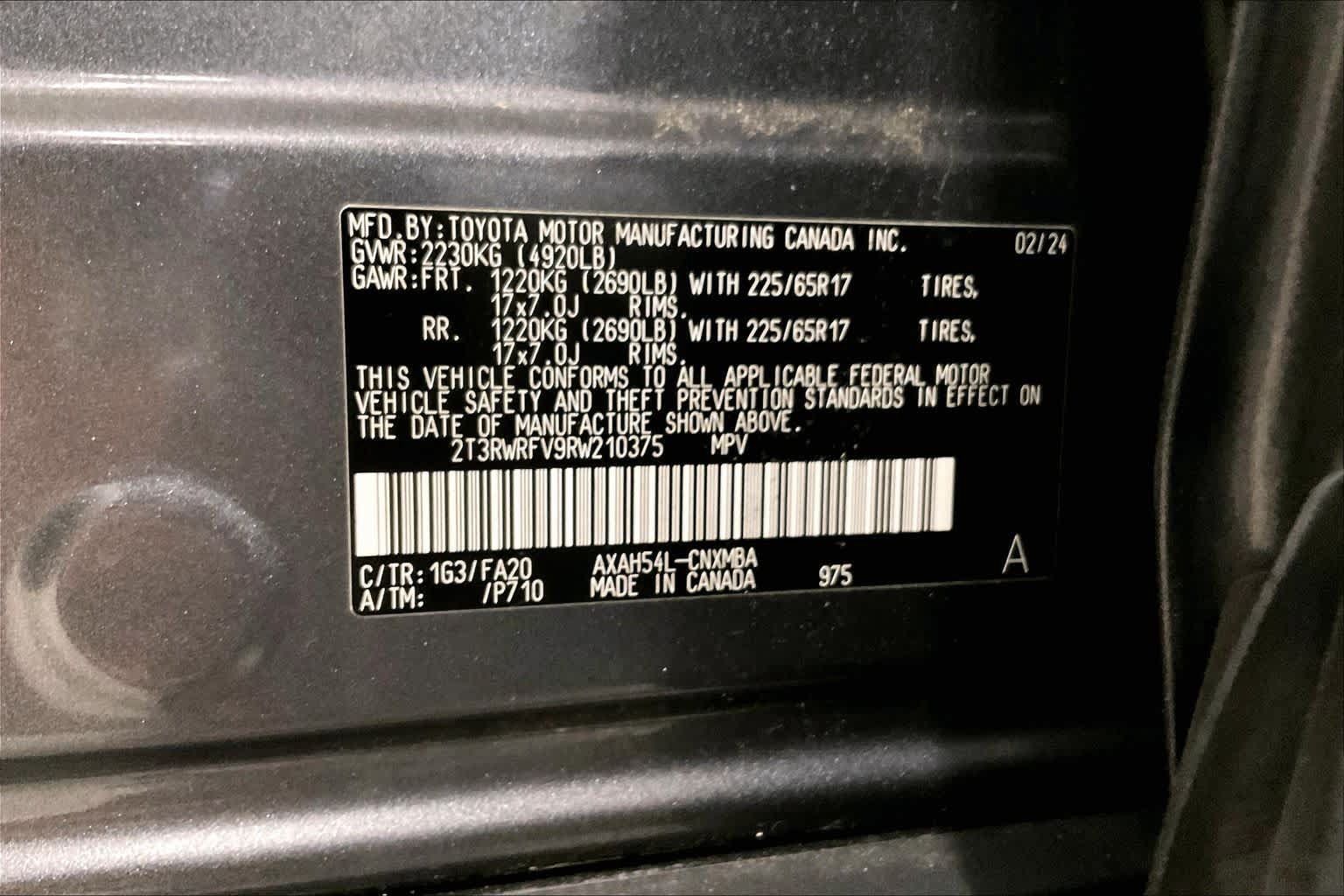 Used 2024 Toyota RAV4 XLE AWD/4WD image 34