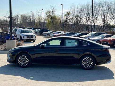 New 2026 Hyundai Sonata Limited image 6