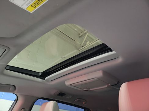 Used 2019 Honda Odyssey Touring image 23