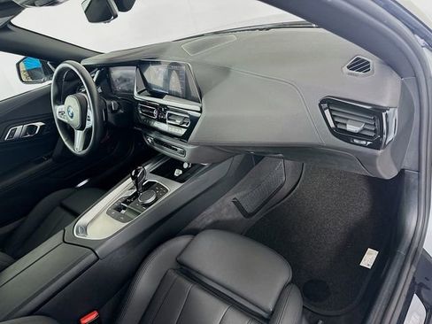 Used 2022 BMW Z4 sDrive30i w/ Premium Package image 24