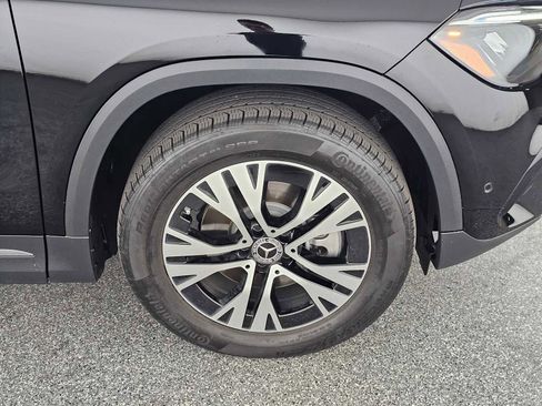 Certified 2025 Mercedes-Benz GLA 250 image 10