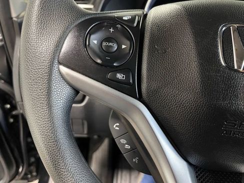 Used 2019 Honda Fit EX image 24