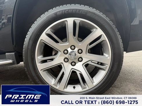Used 2016 Cadillac Escalade Luxury image 25