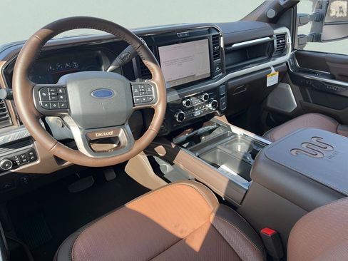 New 2026 Ford F250 King Ranch w/ FX4 Off-Road Package AWD/4WD image 12