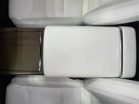 Used 2023 Tesla Model S Standard Range AWD/4WD image 14