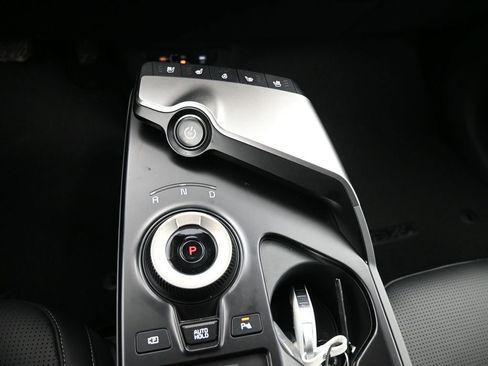 New 2025 Kia EV6 Wind image 17