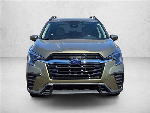 Used 2025 Subaru Ascent Premium w/ Popular Package #1 AWD/4WD image 5