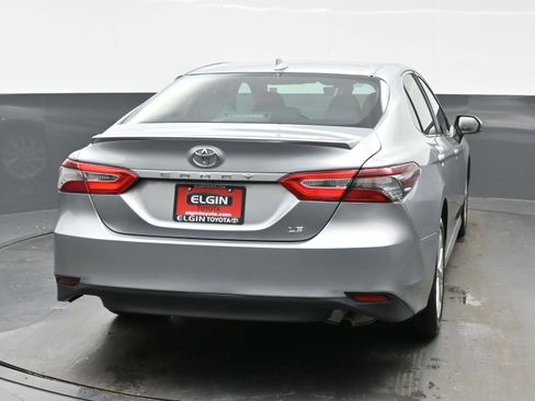 Used 2023 Toyota Camry LE image 5