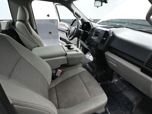 Used 2017 Ford F150 XL w/ Equipment Group 101A Mid image 39