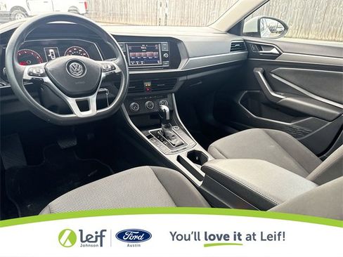 Used 2019 Volkswagen Jetta SE image 35