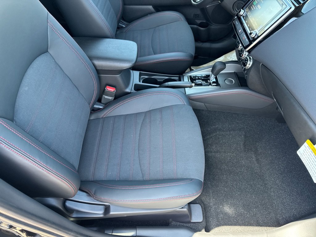 New 2027 Mitsubishi Outlander Sport SE FWD image 24