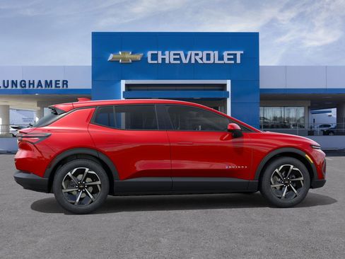 New 2026 Chevrolet Equinox EV LT w/ Comfort Package image 29