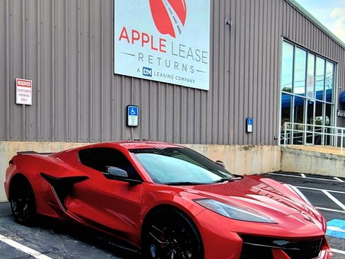 Used 2025 Chevrolet Corvette Z06 w/ Stealth Interior Trim Package image 4