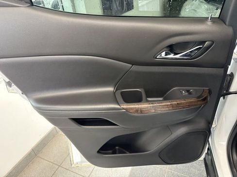 Used 2021 GMC Acadia Denali FWD image 20