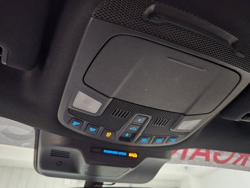 Used 2024 Ford Expedition Limited AWD/4WD image 30