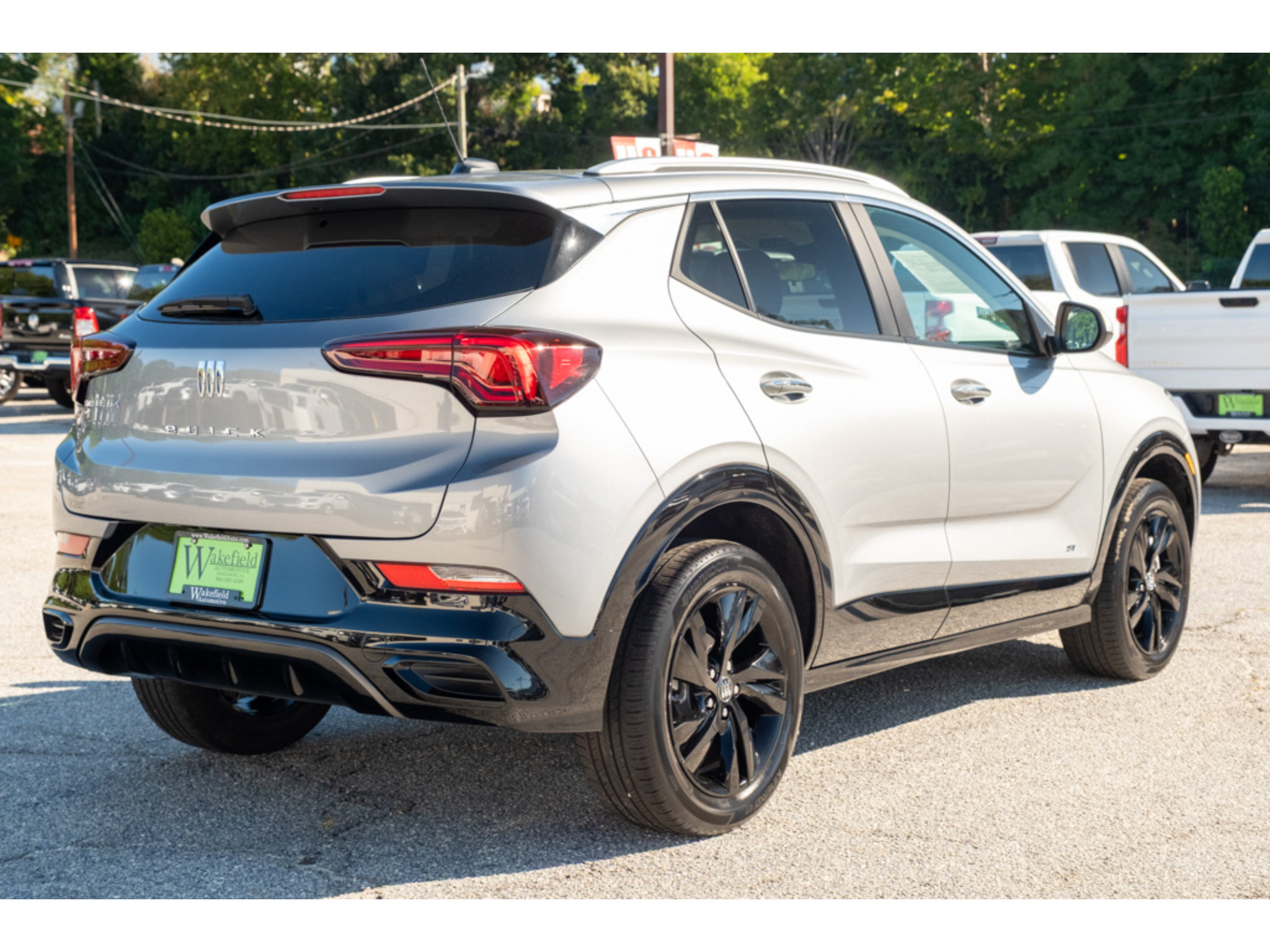 Used 2025 Buick Encore GX Sport Touring w/ Comfort Package AWD/4WD image 8