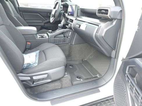 New 2025 Toyota 4Runner SR5 image 10