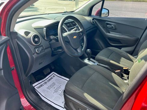 Used 2015 Chevrolet Trax LS FWD image 7