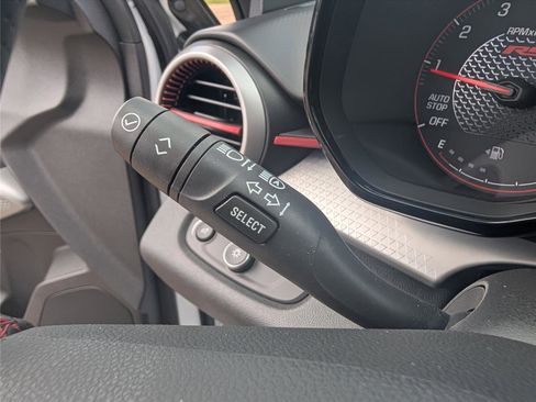 New 2026 Chevrolet Trax RS w/ Sunroof Package FWD image 24