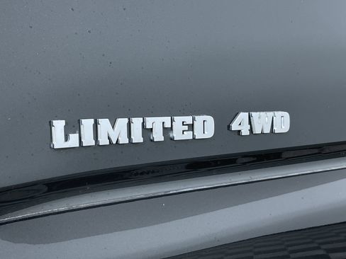 Used 2008 Toyota 4Runner Limited AWD/4WD image 26