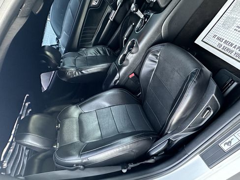 Used 2017 Ford Mustang Premium RWD image 12