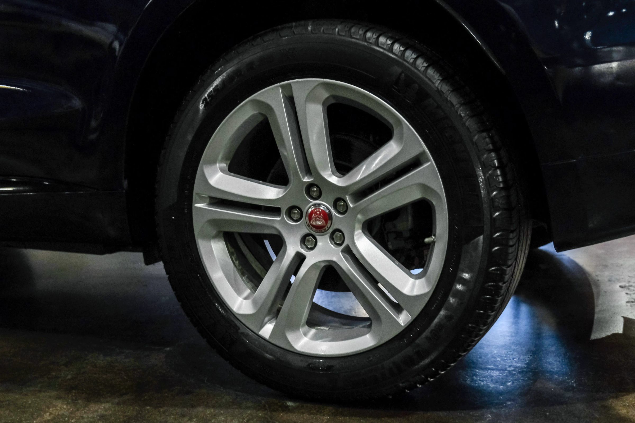 Used 2018 Jaguar F-PACE R-Sport AWD/4WD image 51