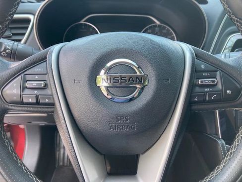 Used 2017 Nissan Maxima Platinum FWD image 21