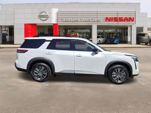 New 2026 Nissan Pathfinder SV FWD image 2