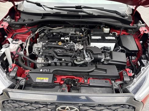 Used 2022 Toyota Corolla Cross LE FWD image 31
