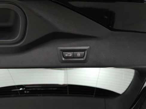 Used 2026 BMW X5 xDrive50e w/ Premium Package AWD/4WD image 8
