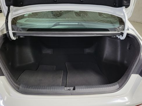 Certified 2023 Honda Accord Sport image 9