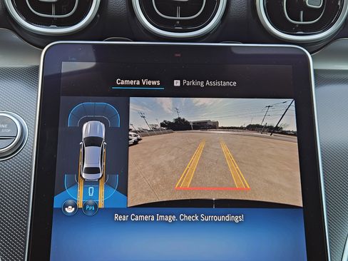 Used 2025 Mercedes-Benz C 300 Sedan image 17