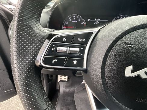 Used 2022 Kia Forte GT-Line w/ GT-Line Premium Package image 13