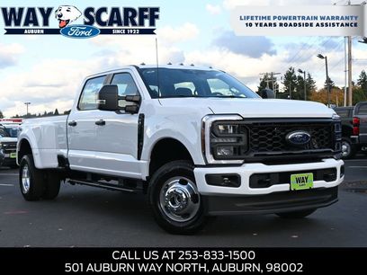 New 2026 Ford F350 4x4 Crew Cab DRW Super Duty