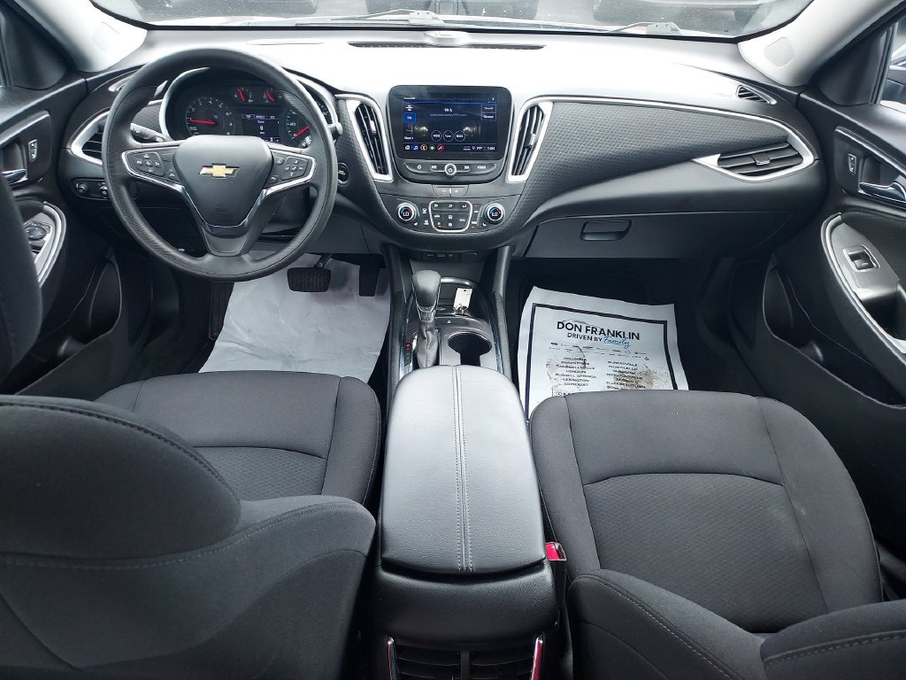 Used 2023 Chevrolet Malibu LT FWD image 10