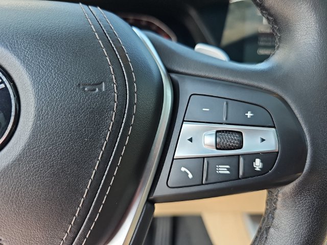 Used 2022 BMW X5 xDrive40i w/ Premium Package AWD/4WD image 16