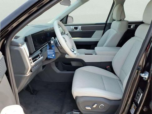 New 2026 Hyundai Santa Fe SEL FWD image 9