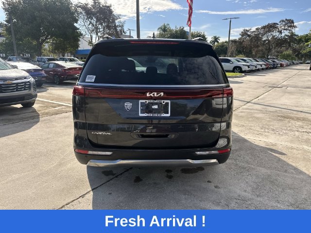 Used 2024 Kia Carnival SX Prestige FWD image 36