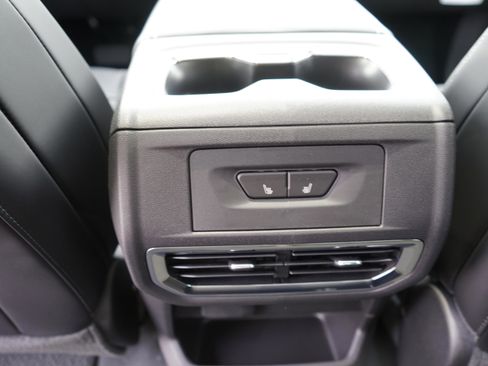 New 2025 GMC Sierra EV Denali image 19