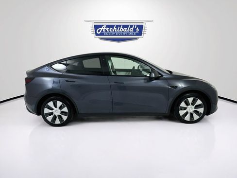 Used 2020 Tesla Model Y Long Range AWD/4WD image 8